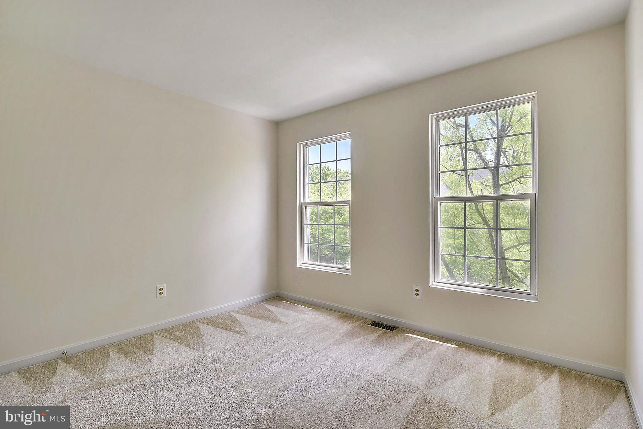 VIRGINIA CENTER - Residential