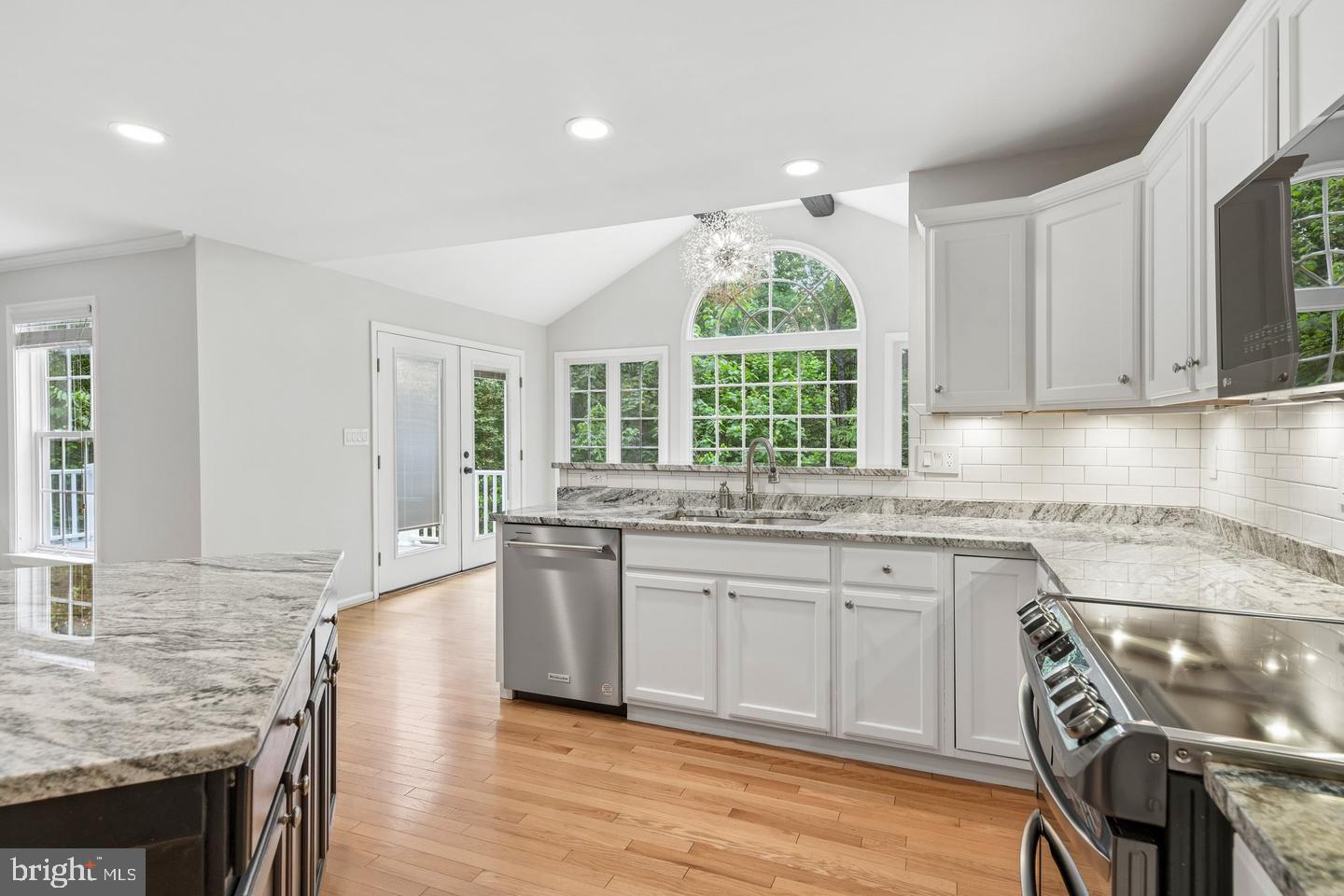 Property Search 2425 HARRISON COURT