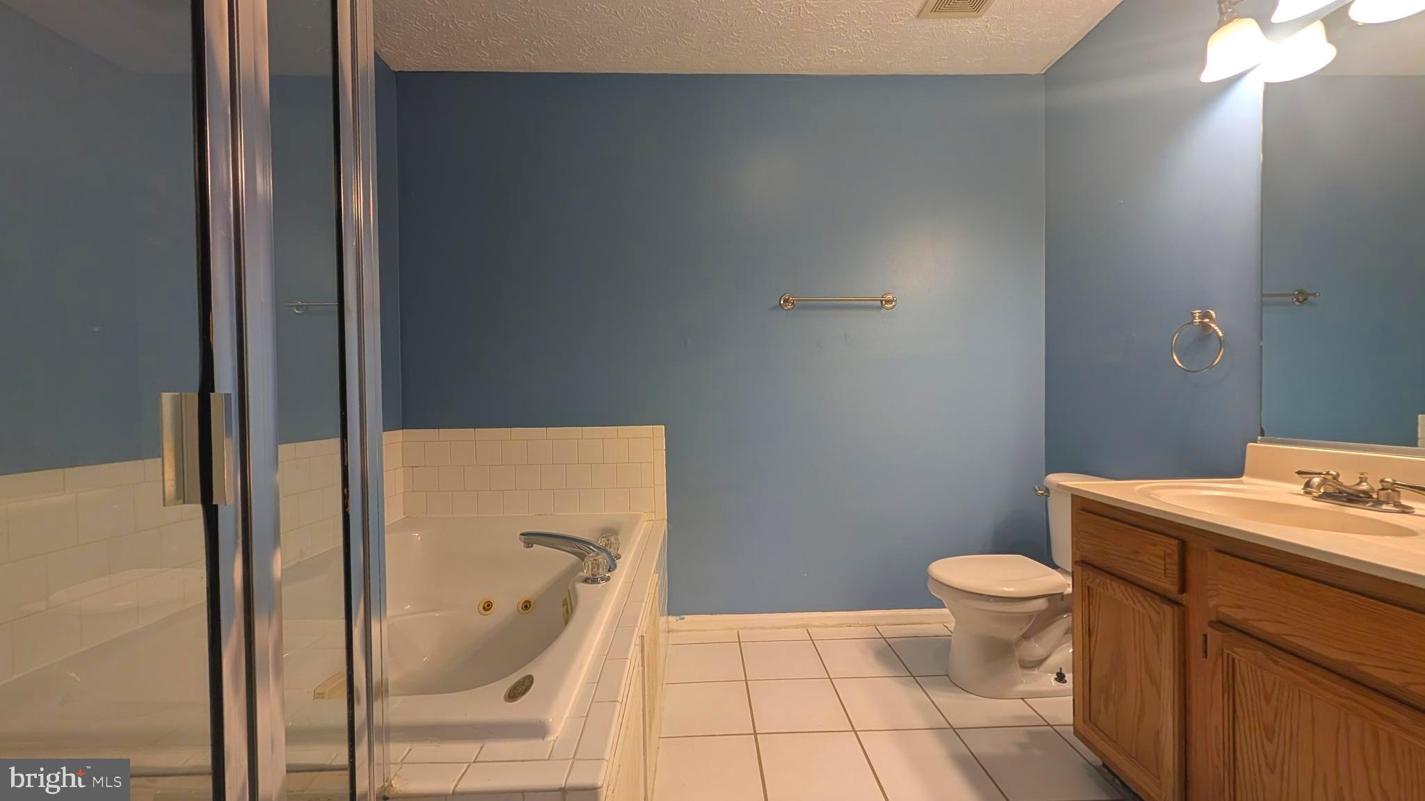 QUAIL RUN SOUTH - Residential