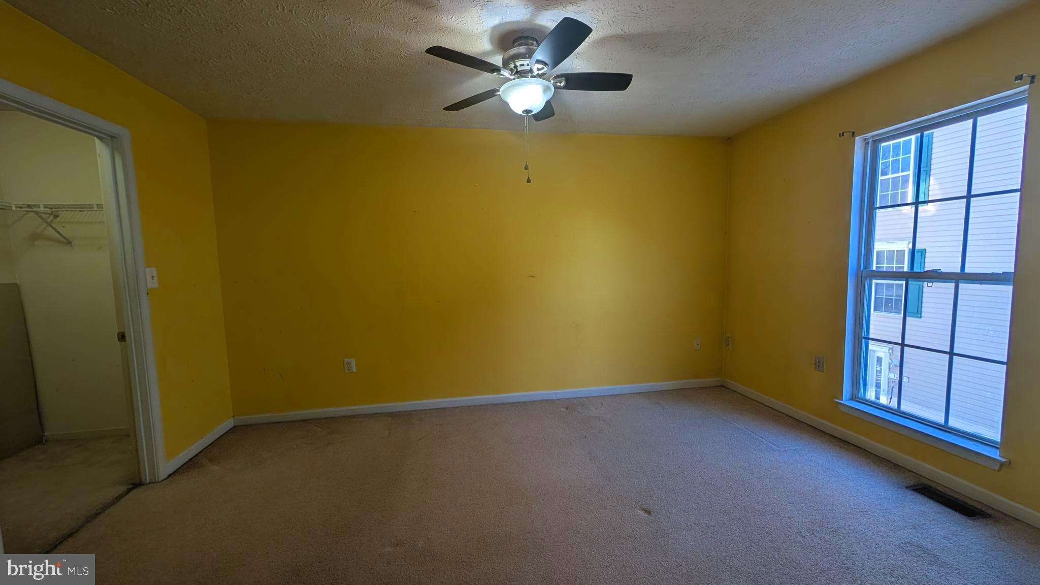 QUAIL RUN SOUTH - Residential