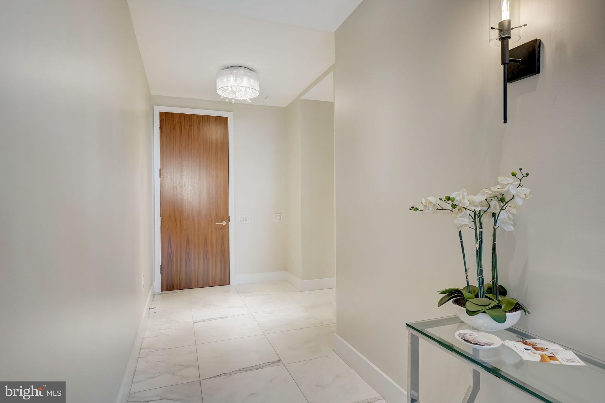 WASHINGTON SQ WEST - Residential