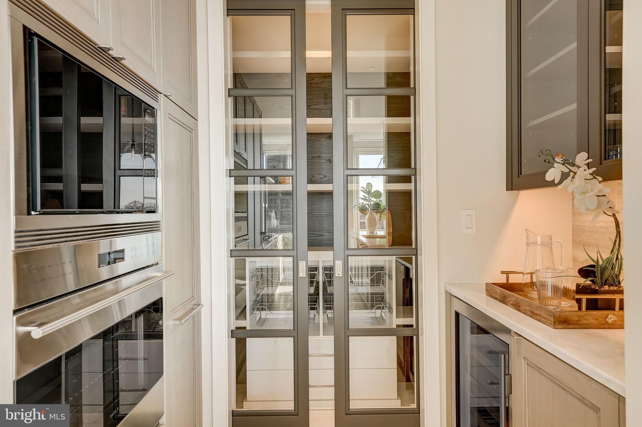 WASHINGTON SQ WEST - Residential