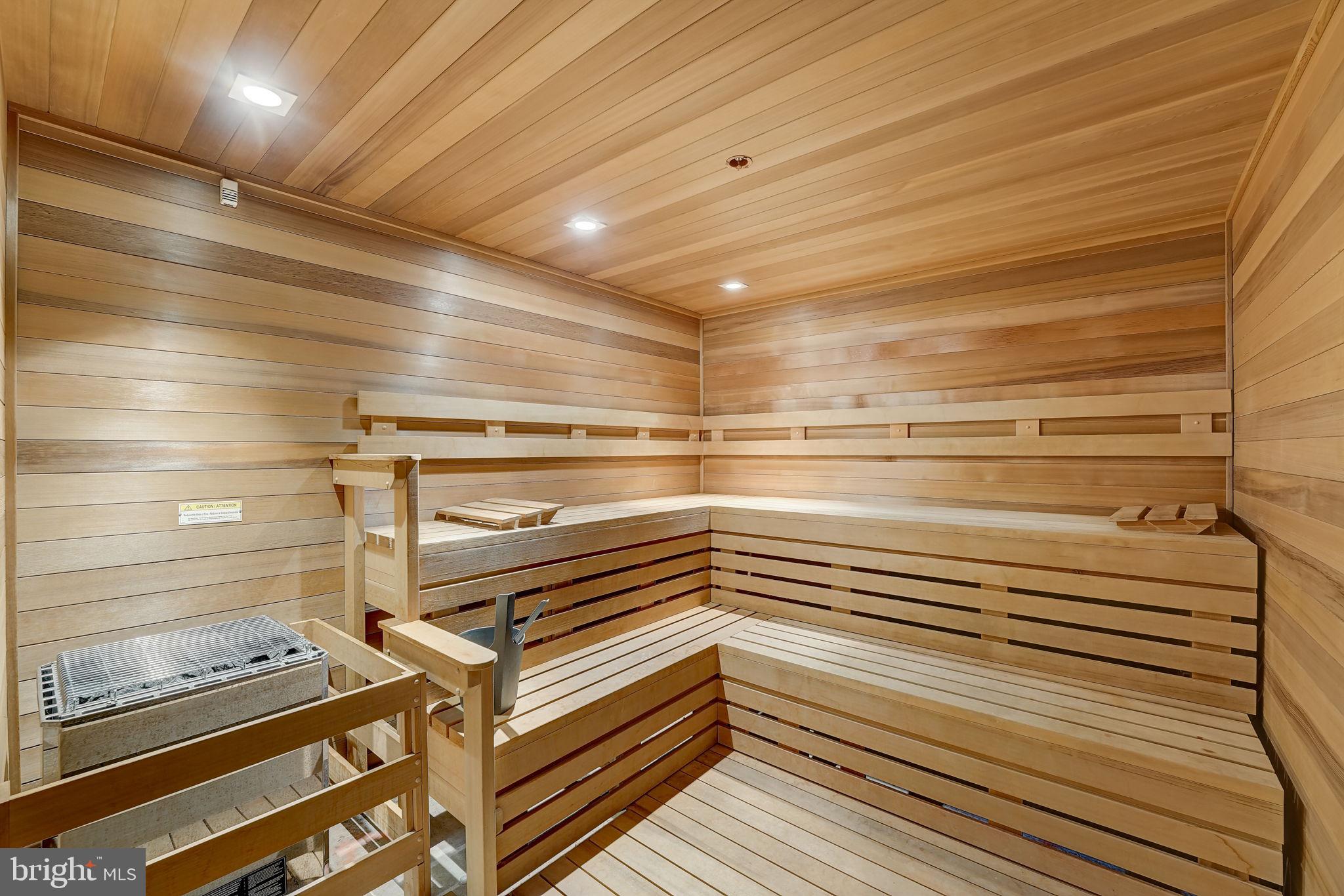 WASHINGTON SQ WEST - Residential