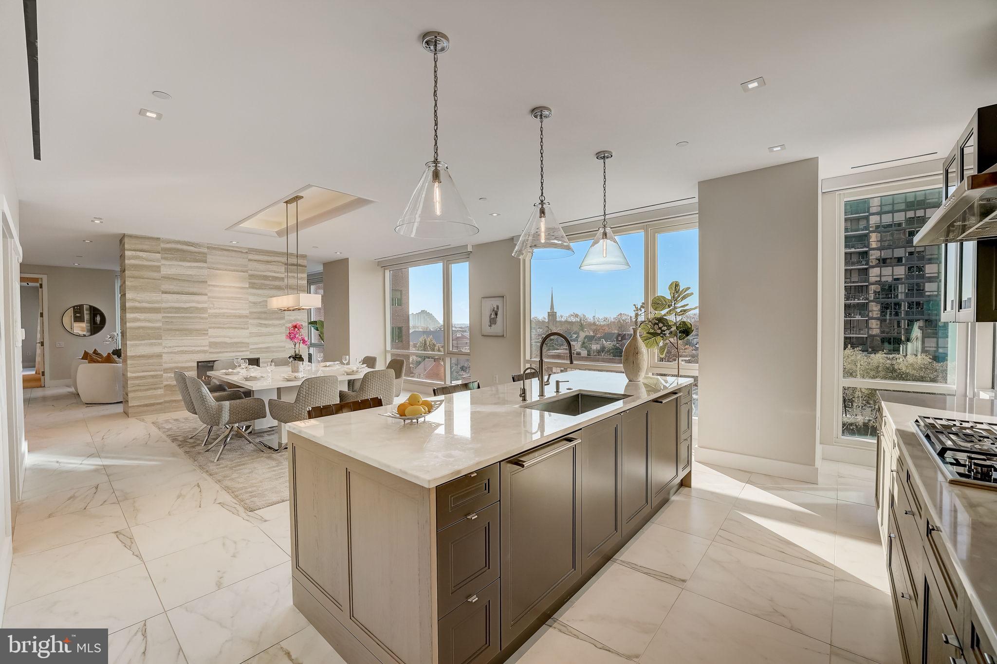 WASHINGTON SQ WEST - Residential