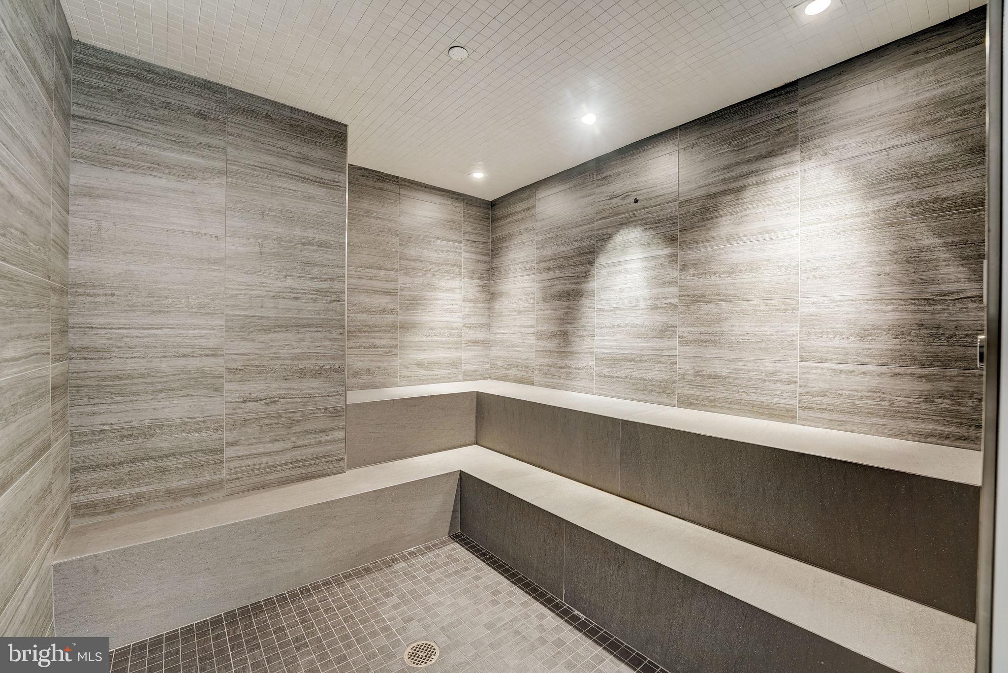 WASHINGTON SQ WEST - Residential