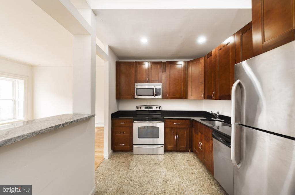 Photo of 2011 Spruce Street #1R, PHILADELPHIA, PA 19103 (MLS # PAPH2562428)