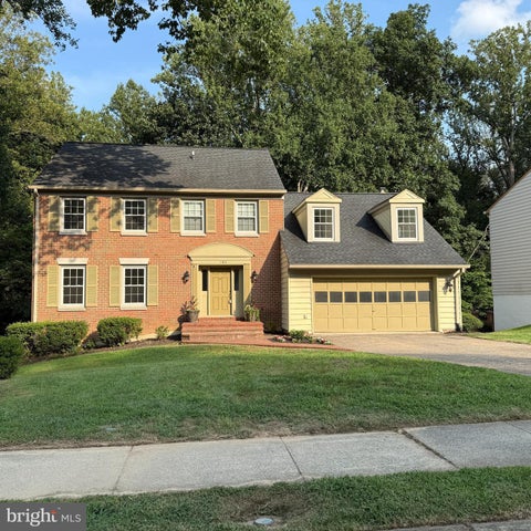 Photo of 11831 Antietam Road, WOODBRIDGE, VA 22192 (MLS # VAPW2128616)
