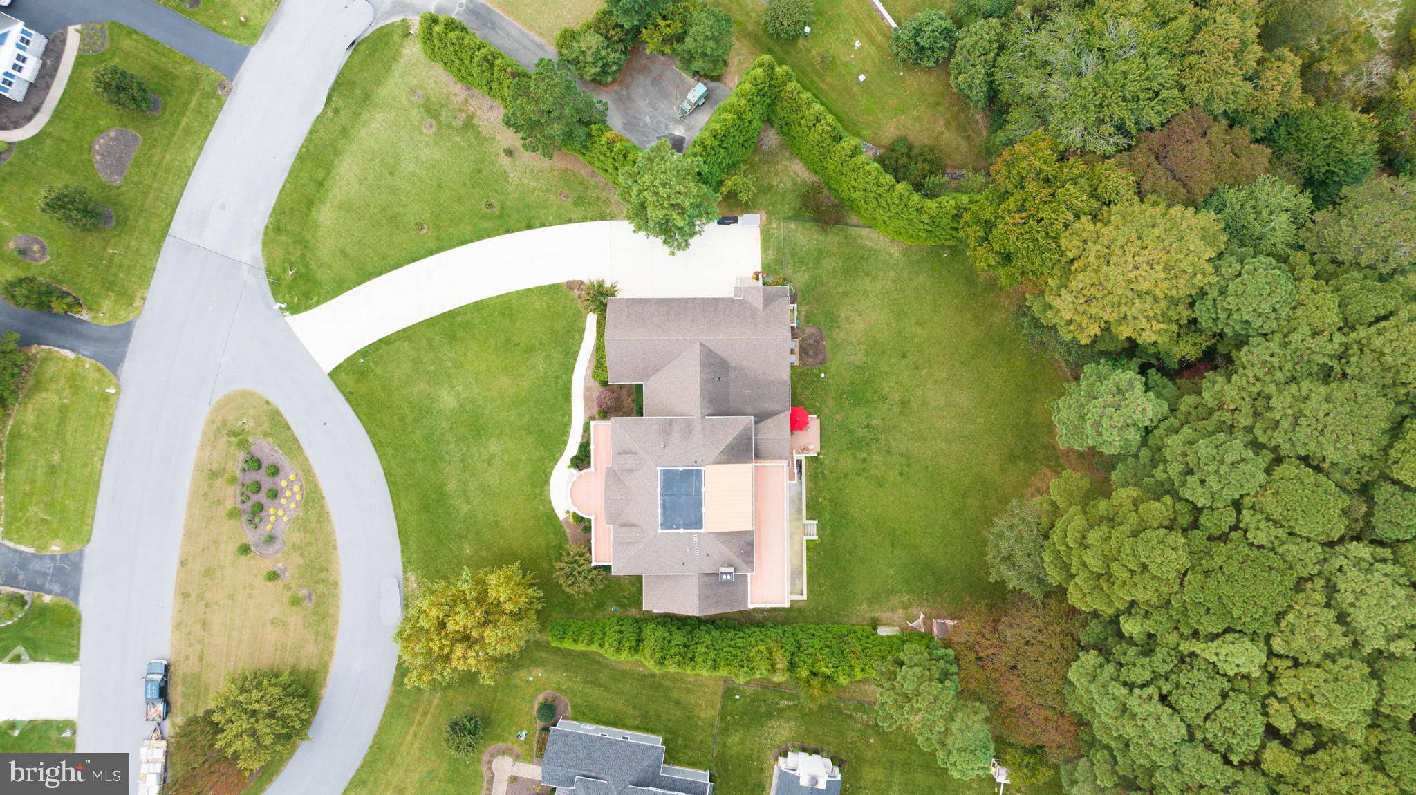 WOLFE POINTE - Residential