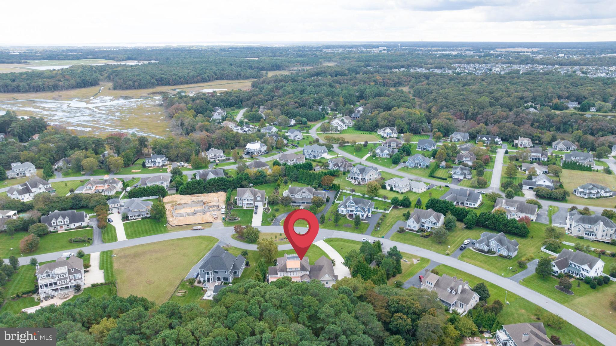 WOLFE POINTE - Residential