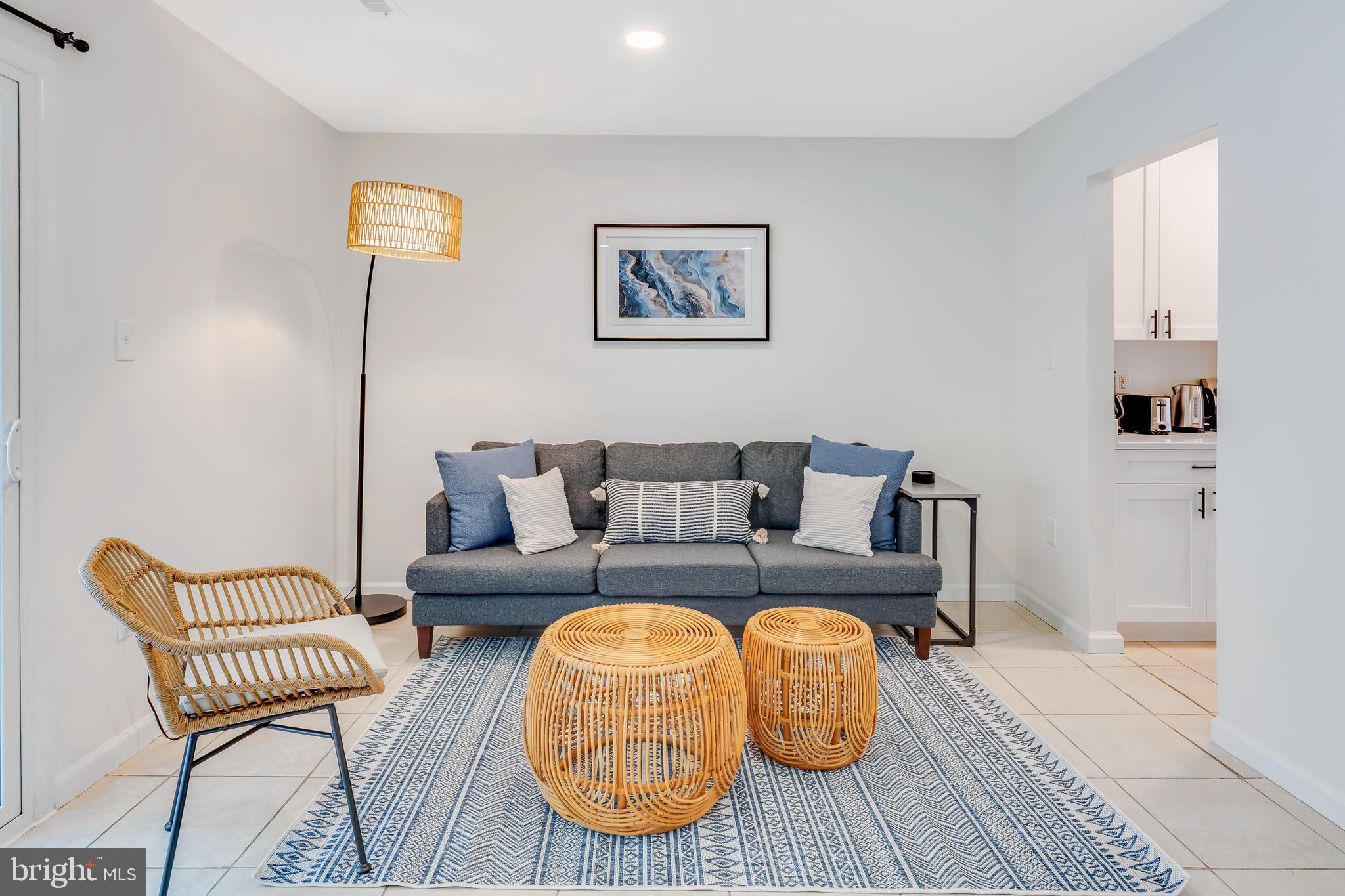 CRESTVIEW - Residential