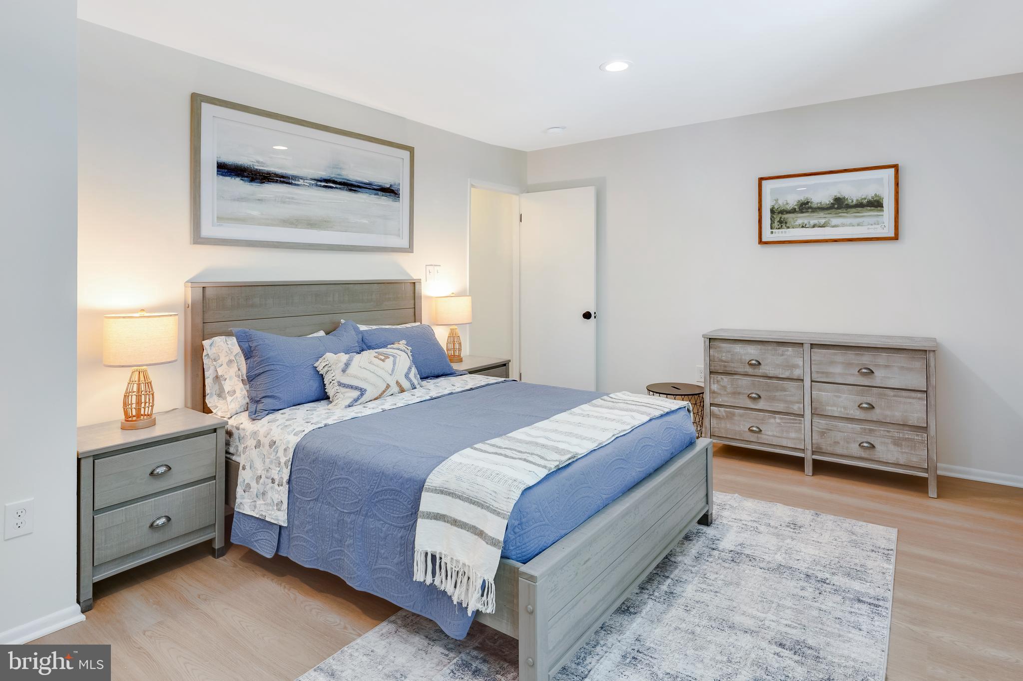 CRESTVIEW - Residential