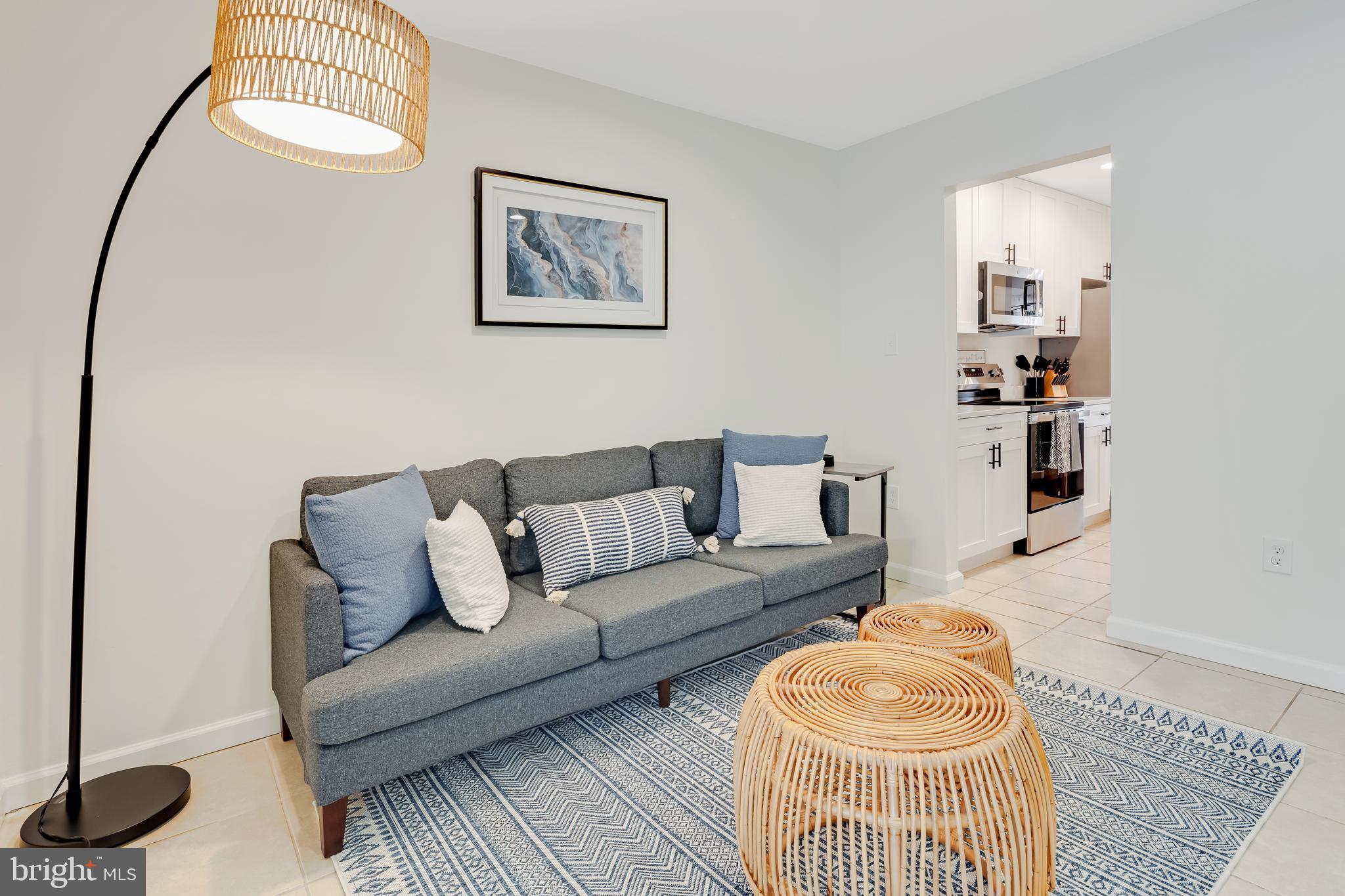 CRESTVIEW - Residential