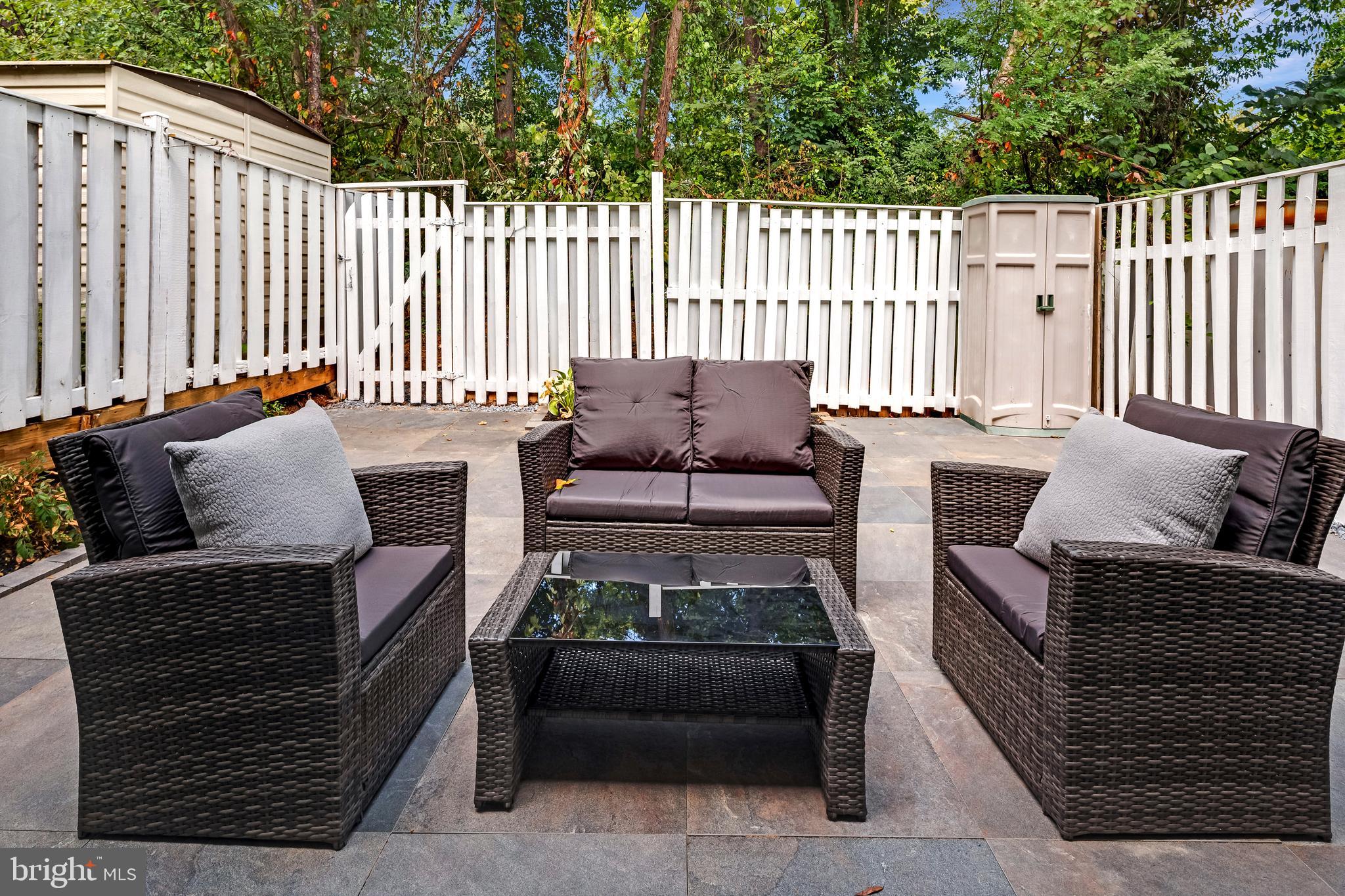 CRESTVIEW - Residential