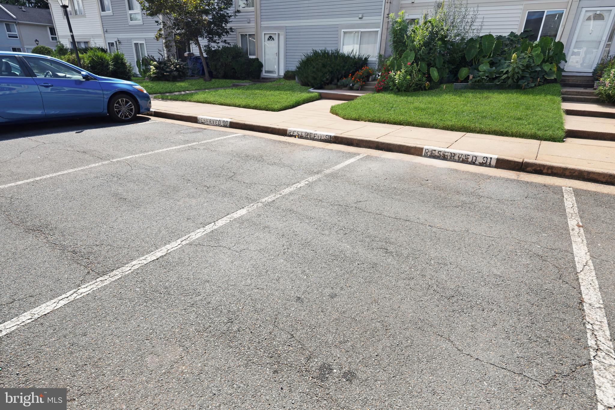 CRESTVIEW - Residential