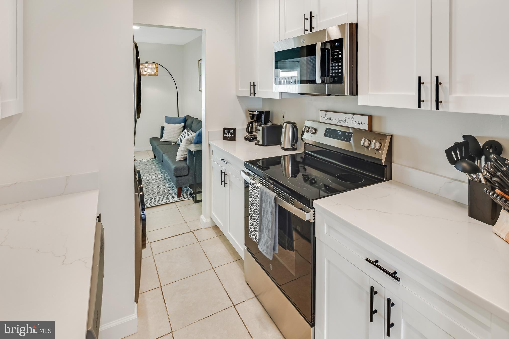 CRESTVIEW - Residential