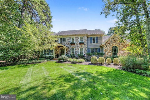 Homes For Sale - 5 Tunbridge Wells Court<br/> MEDFORD, NJ 08055