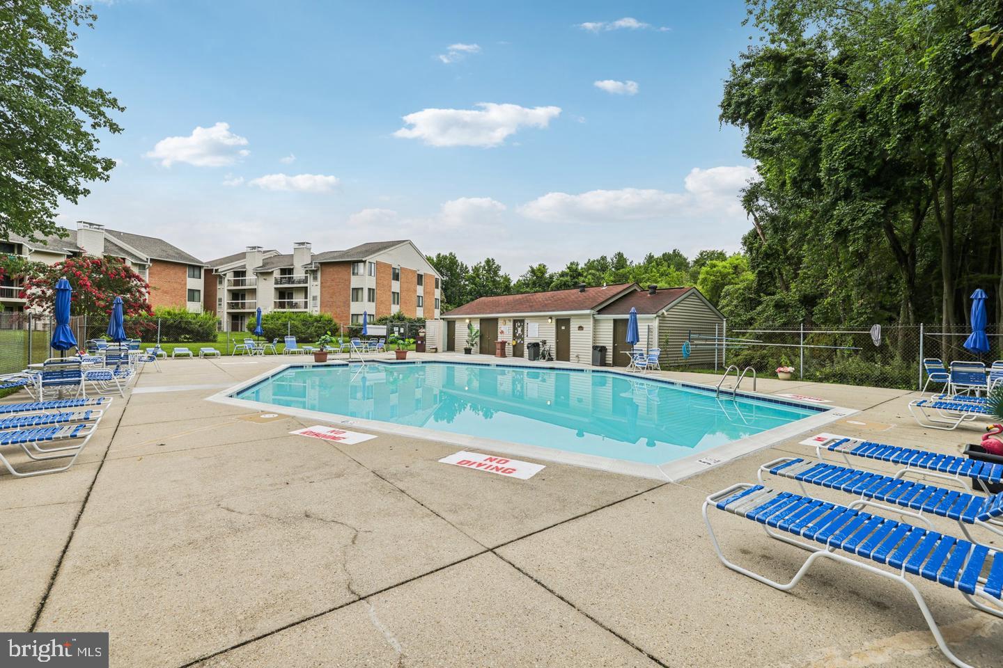 CASTLE HARBOUR CONDO - Residential