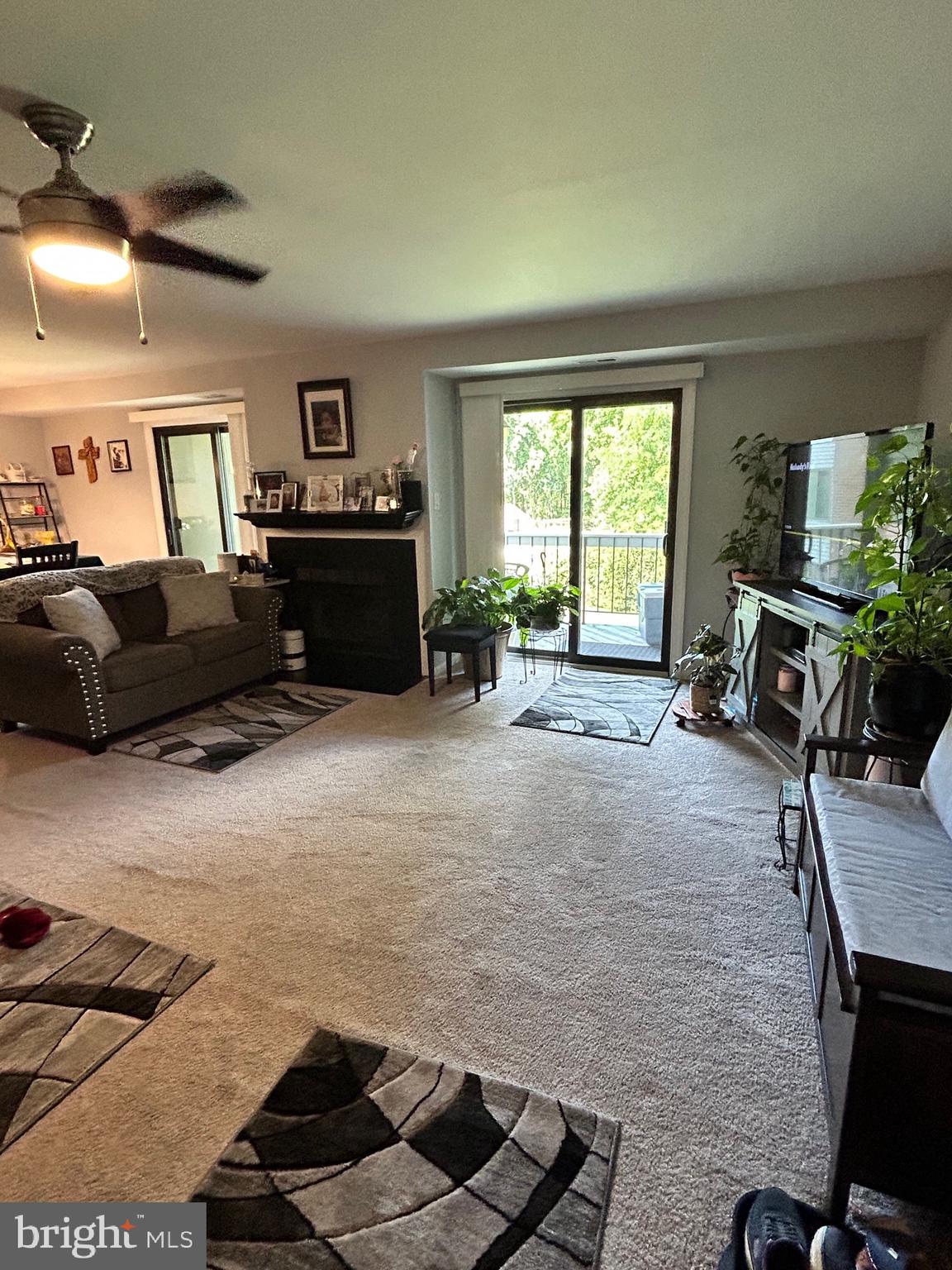 CASTLE HARBOUR CONDO - Residential