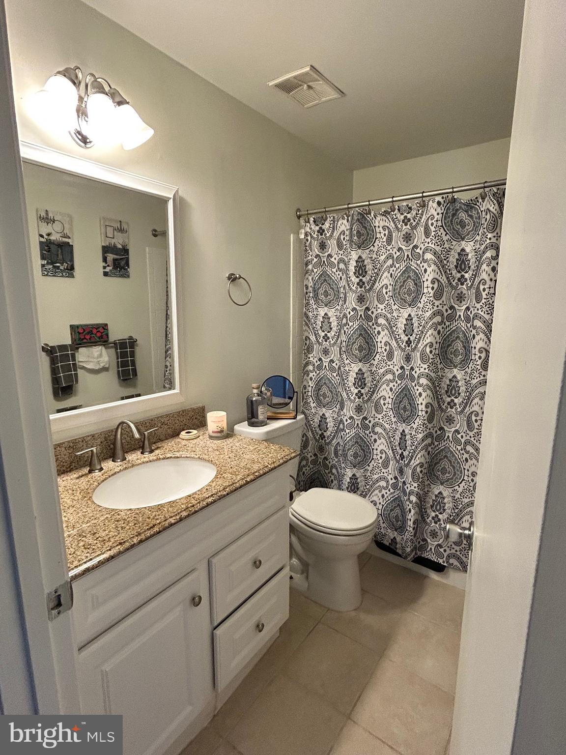 CASTLE HARBOUR CONDO - Residential