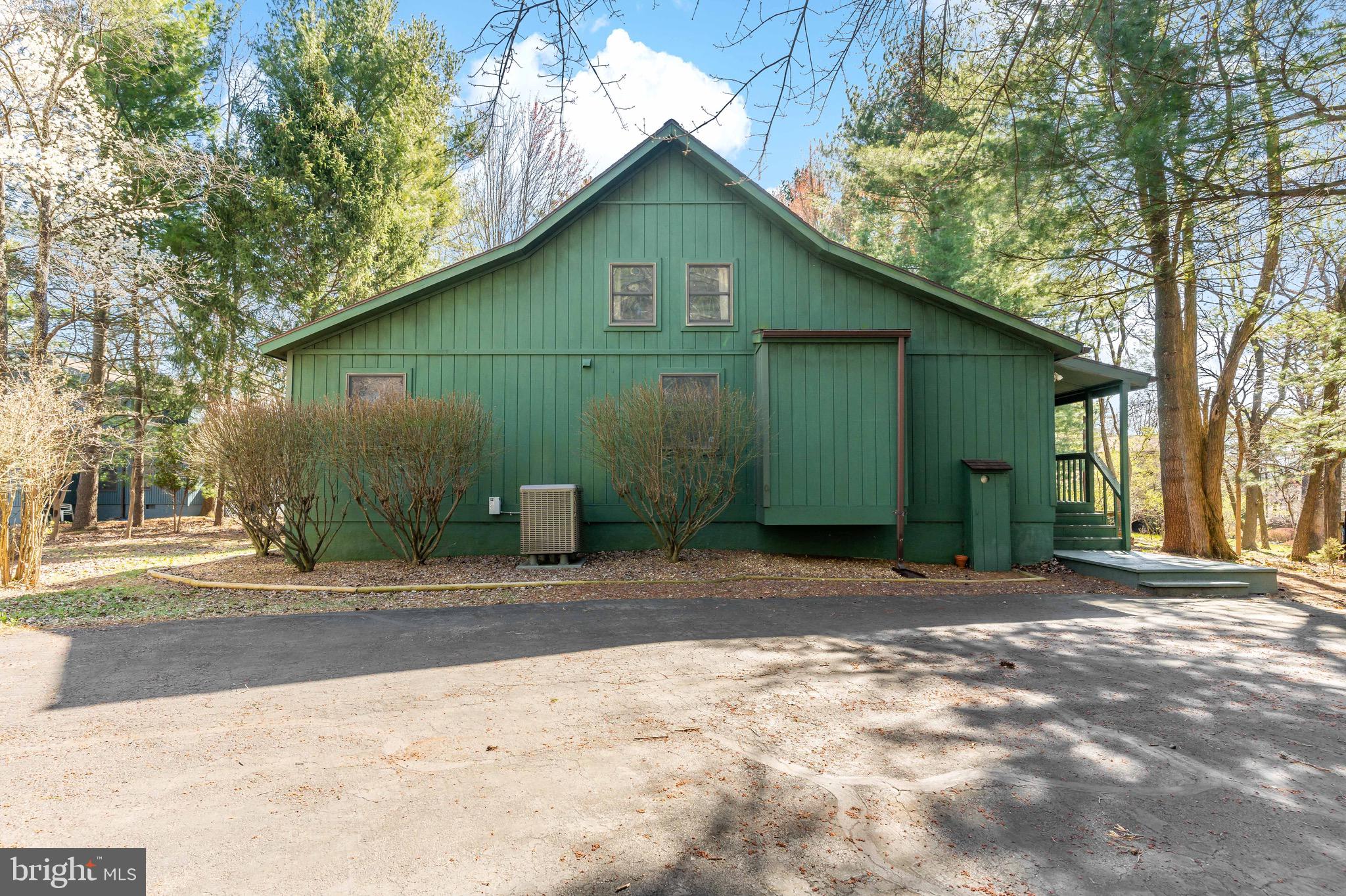 THE WOODS - Residential