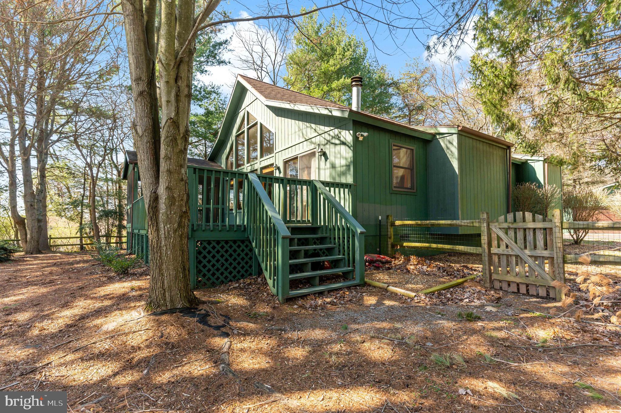 THE WOODS - Residential