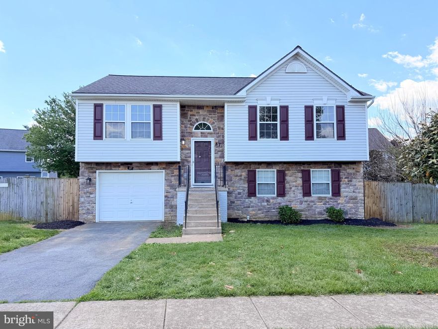 3-bedroom, 2-bathroom split foyer in the highly desired Crosswinds Subdivision. This home has been updated with new flooring, fresh paint from top to bottom, new stainless-steel appliances, new quartz counter tops, new hardware and fixtures. Other features include a rear deck, fenced in backyard, and a garage. Schedule a showing today!