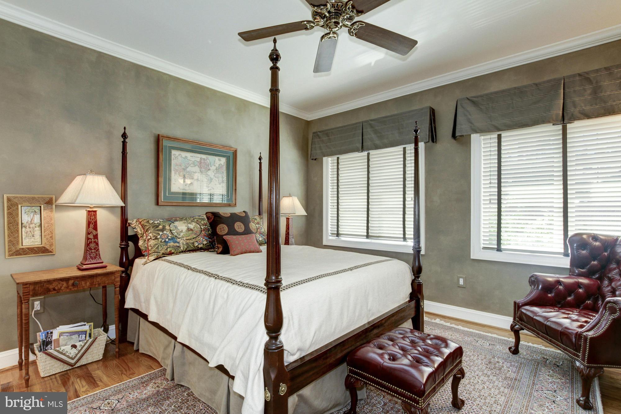 MONROE - Residential