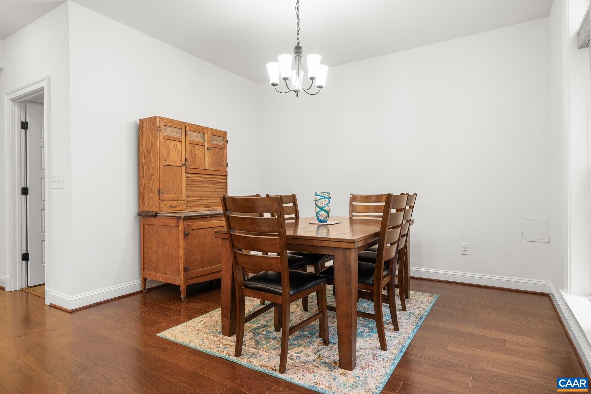 OLD TRAIL - Residential