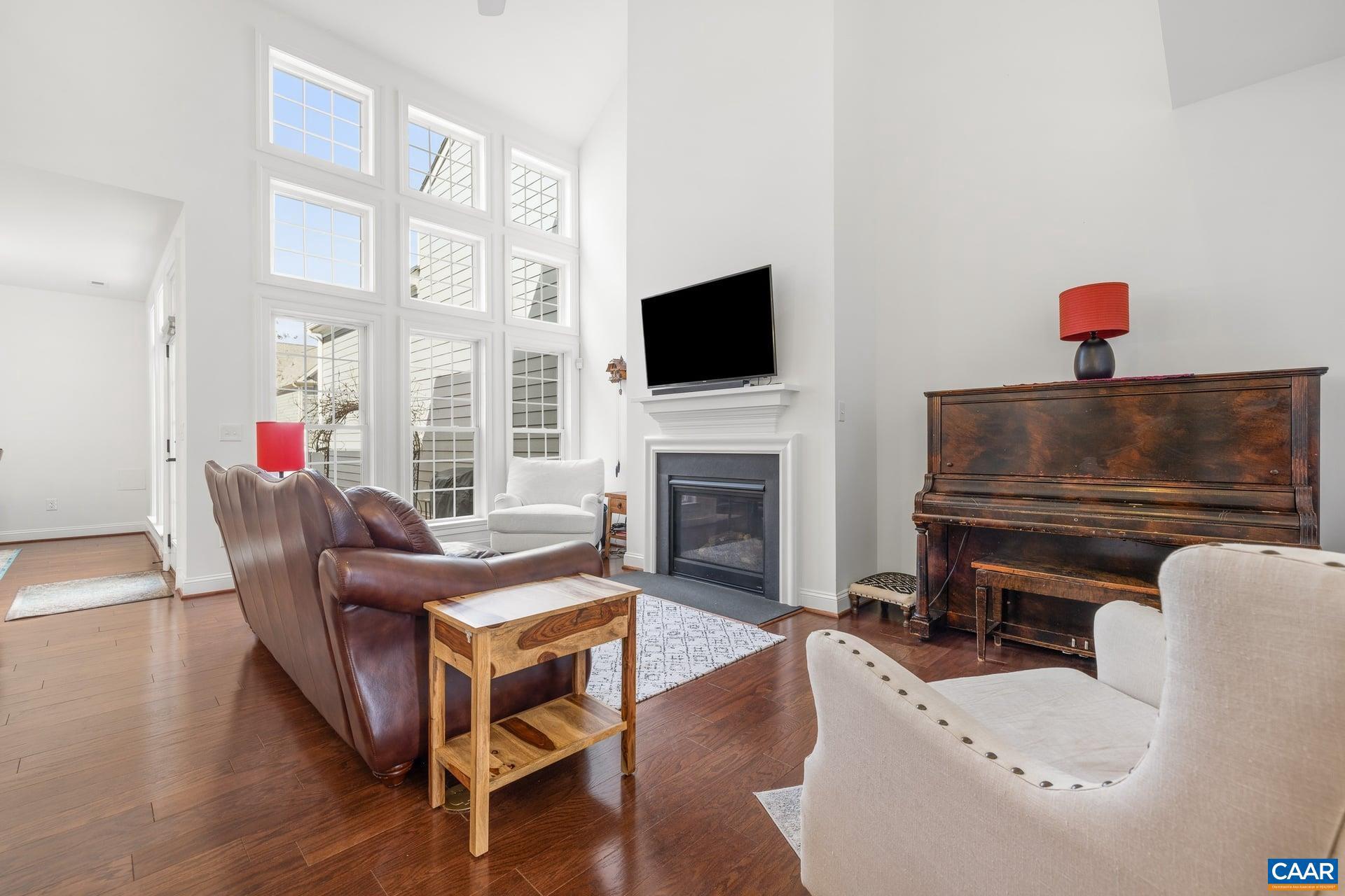 OLD TRAIL - Residential