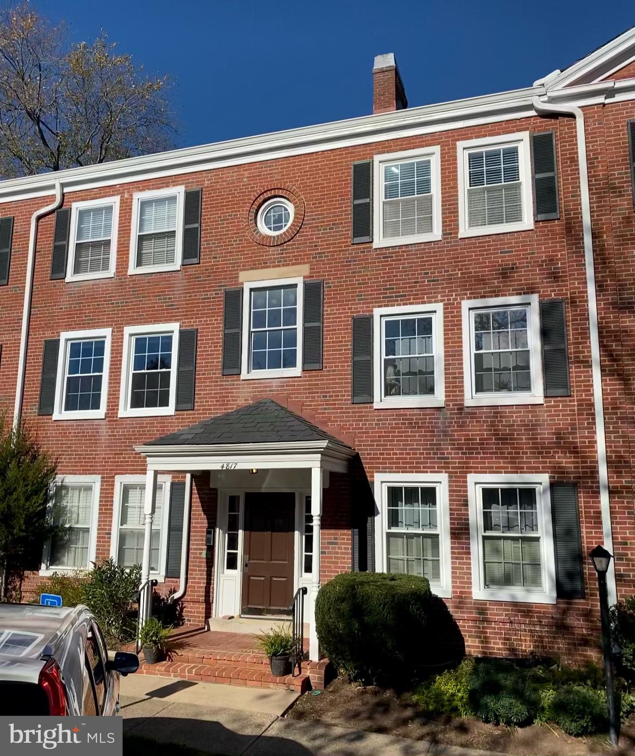 FAIRLINGTON VILLAGES - Residential Lease