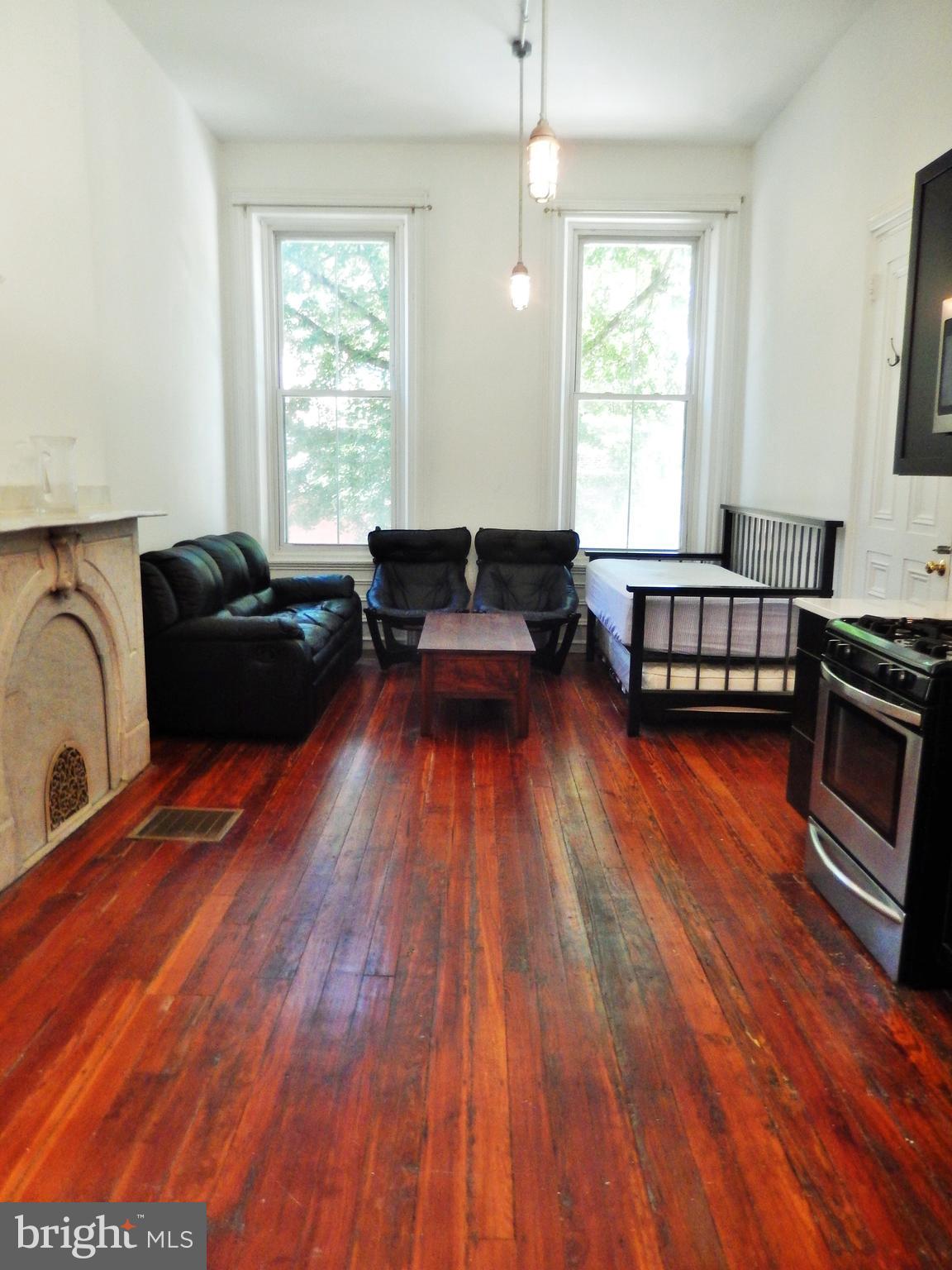 WASHINGTON SQ WEST - Residential Income