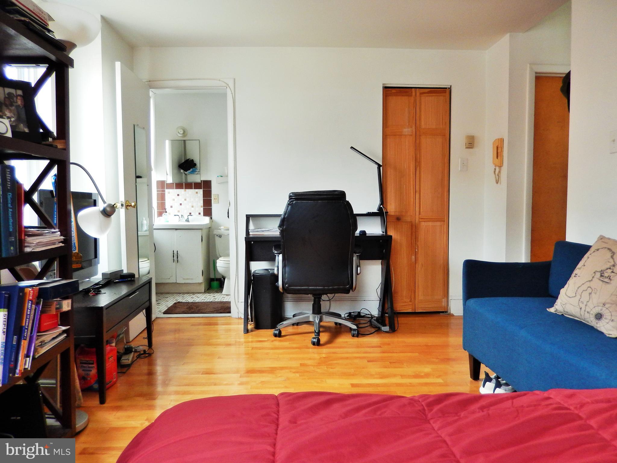 WASHINGTON SQ WEST - Residential Income