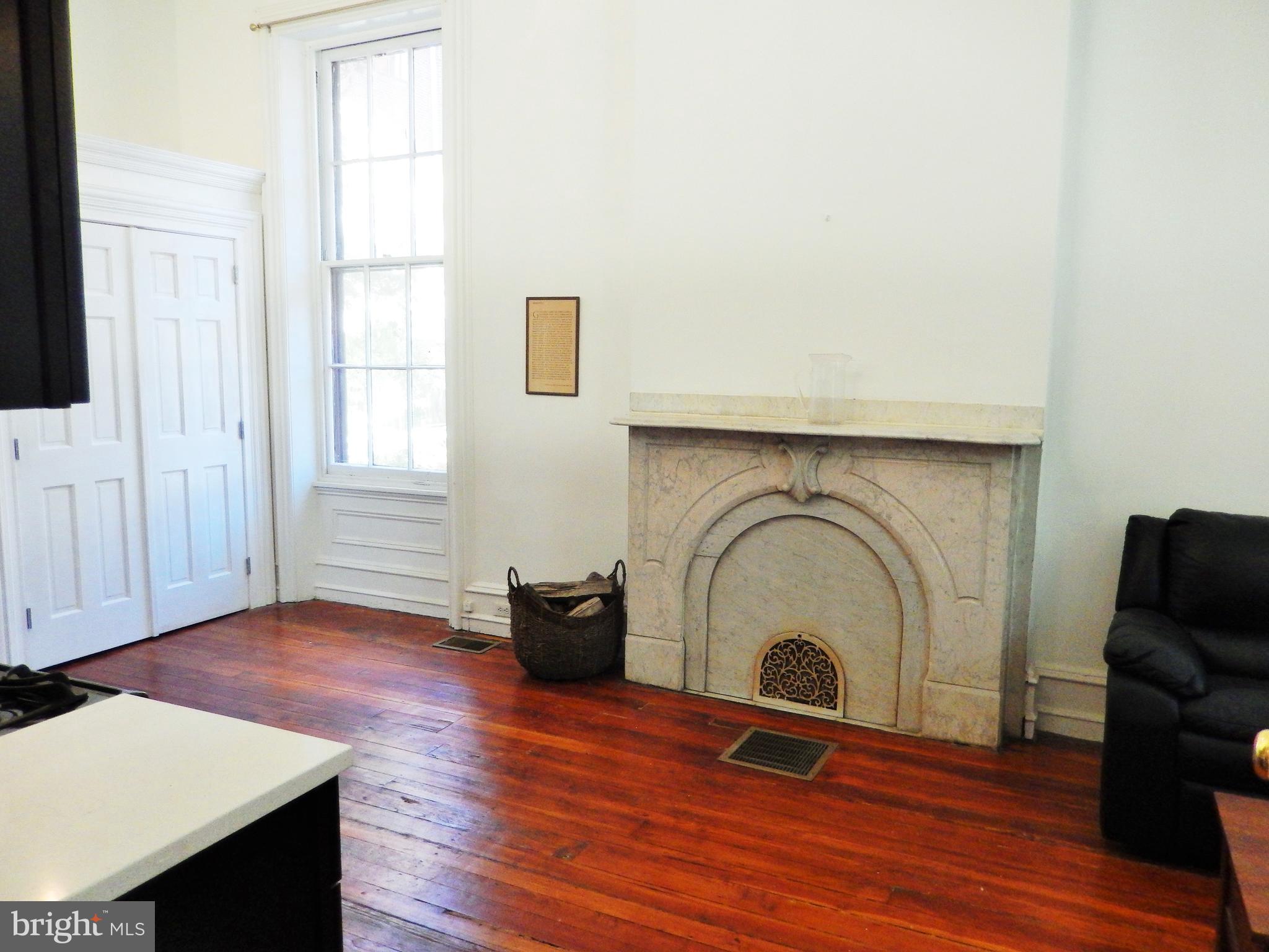 WASHINGTON SQ WEST - Residential Income