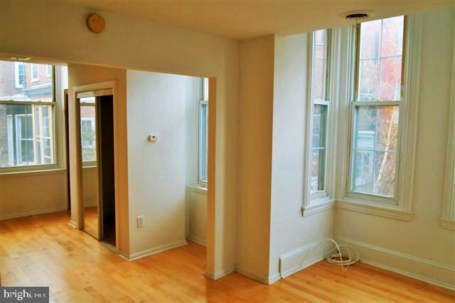 WASHINGTON SQ WEST - Residential Income