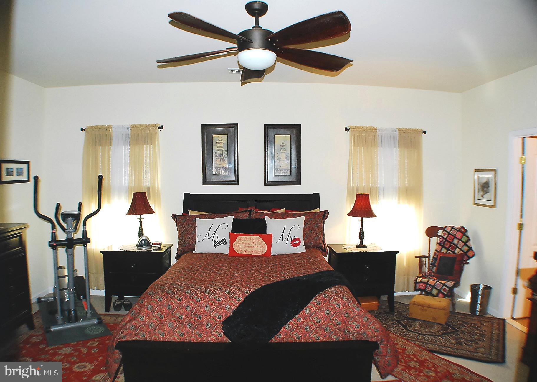 WAKELAND MANOR - Residential