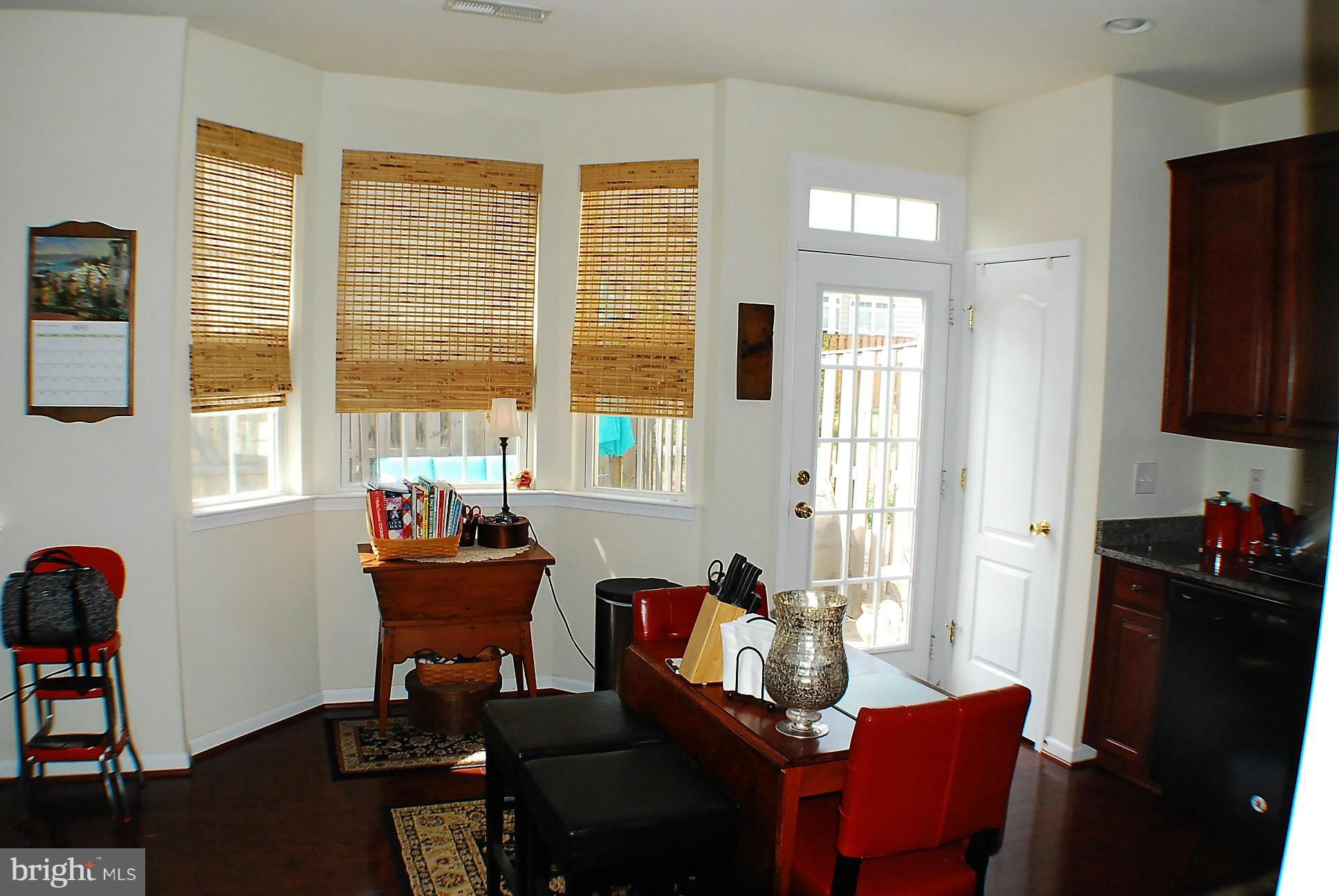 WAKELAND MANOR - Residential