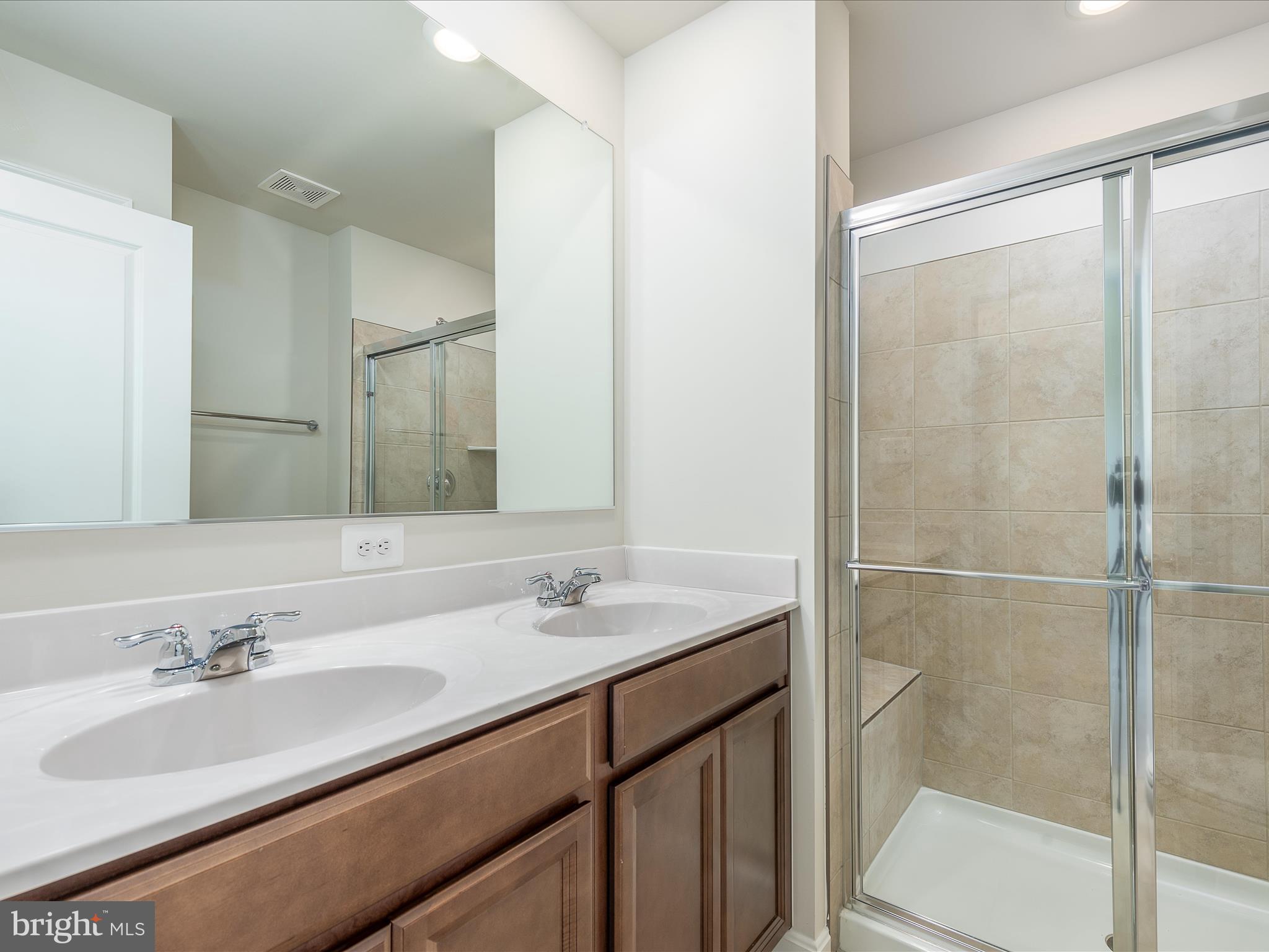 NORBORNE GLEBE - Residential Lease