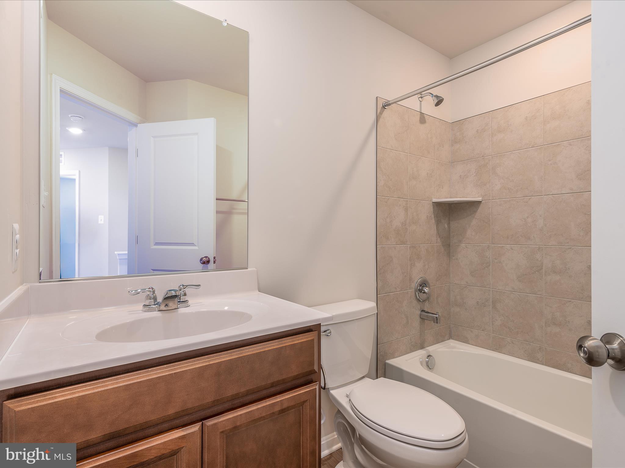 NORBORNE GLEBE - Residential Lease