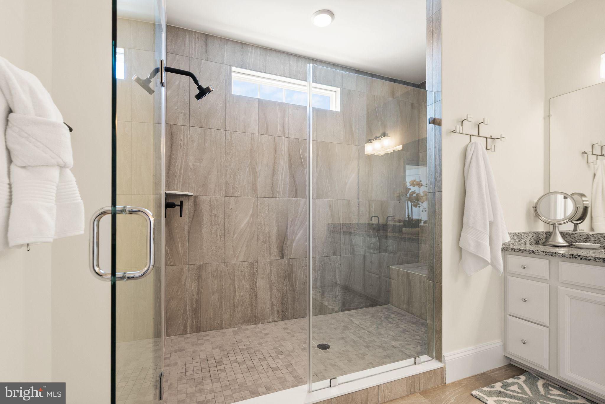 MCINTOSH - Residential