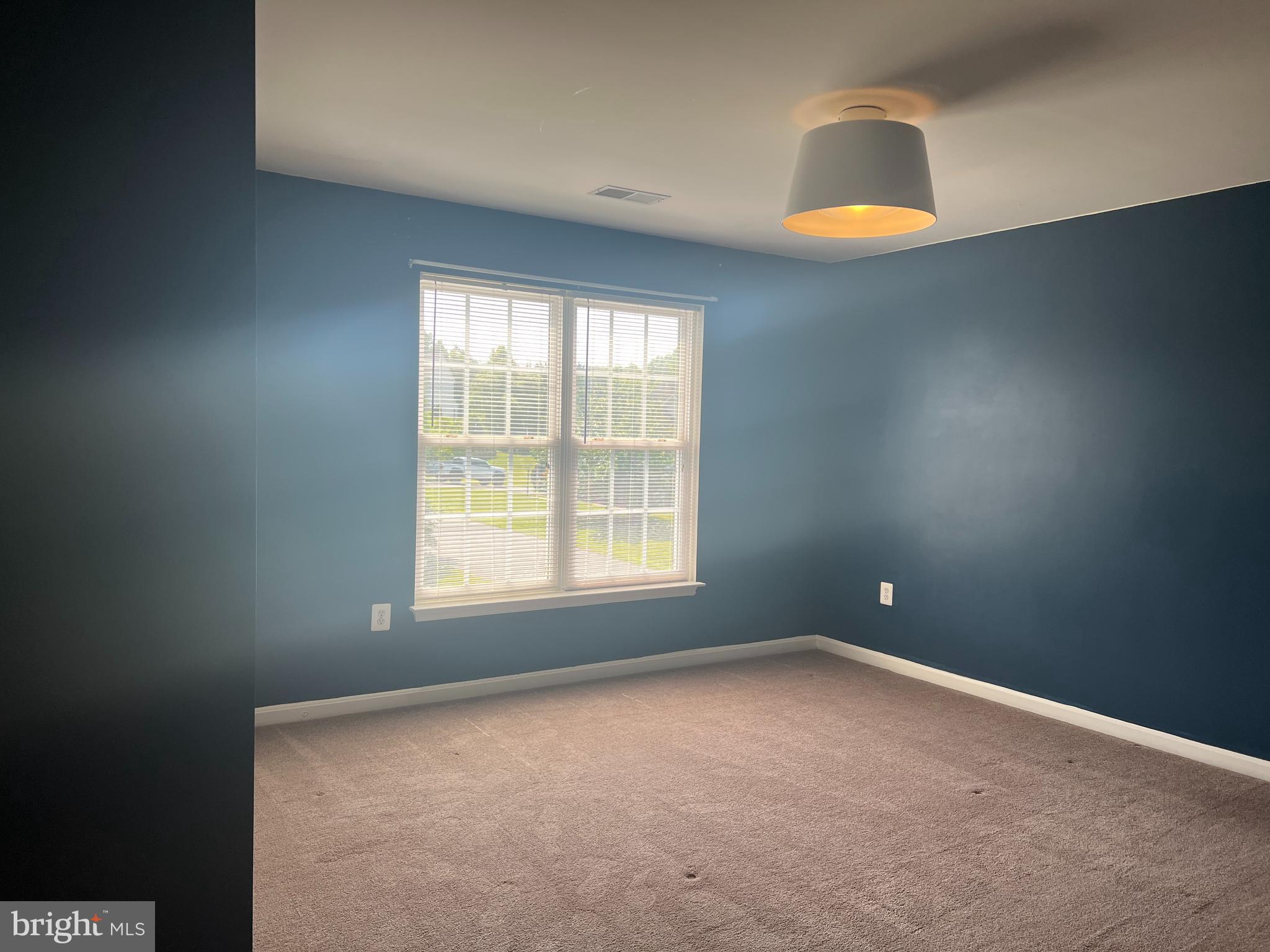 SOMERSET - Residential Lease