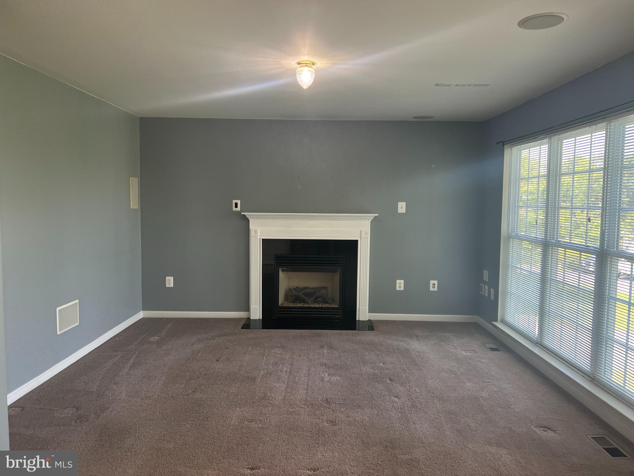 SOMERSET - Residential Lease