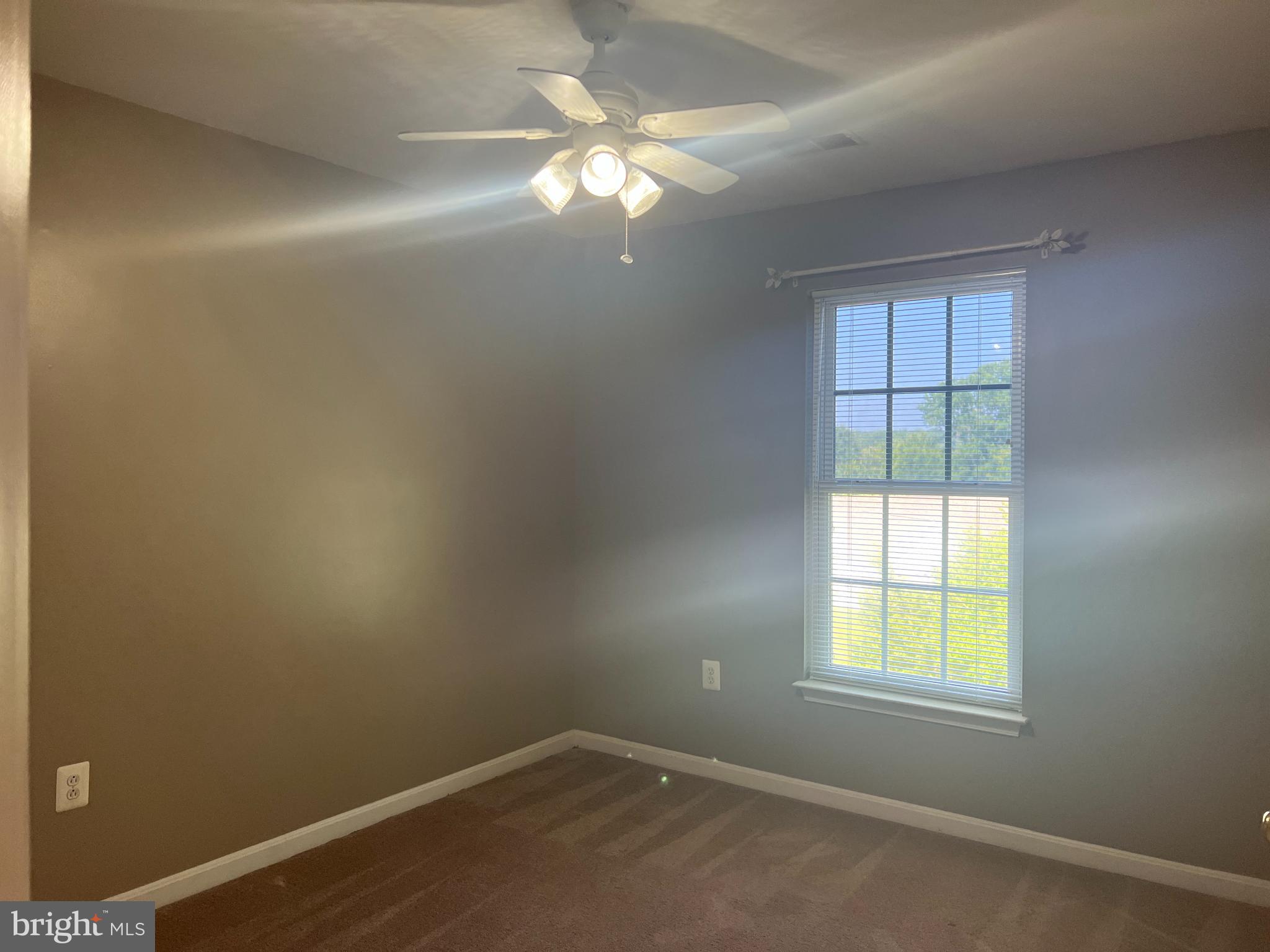 SOMERSET - Residential Lease