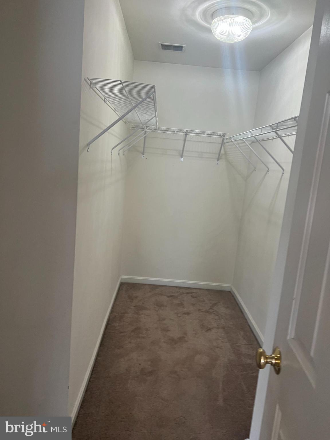 SOMERSET - Residential Lease