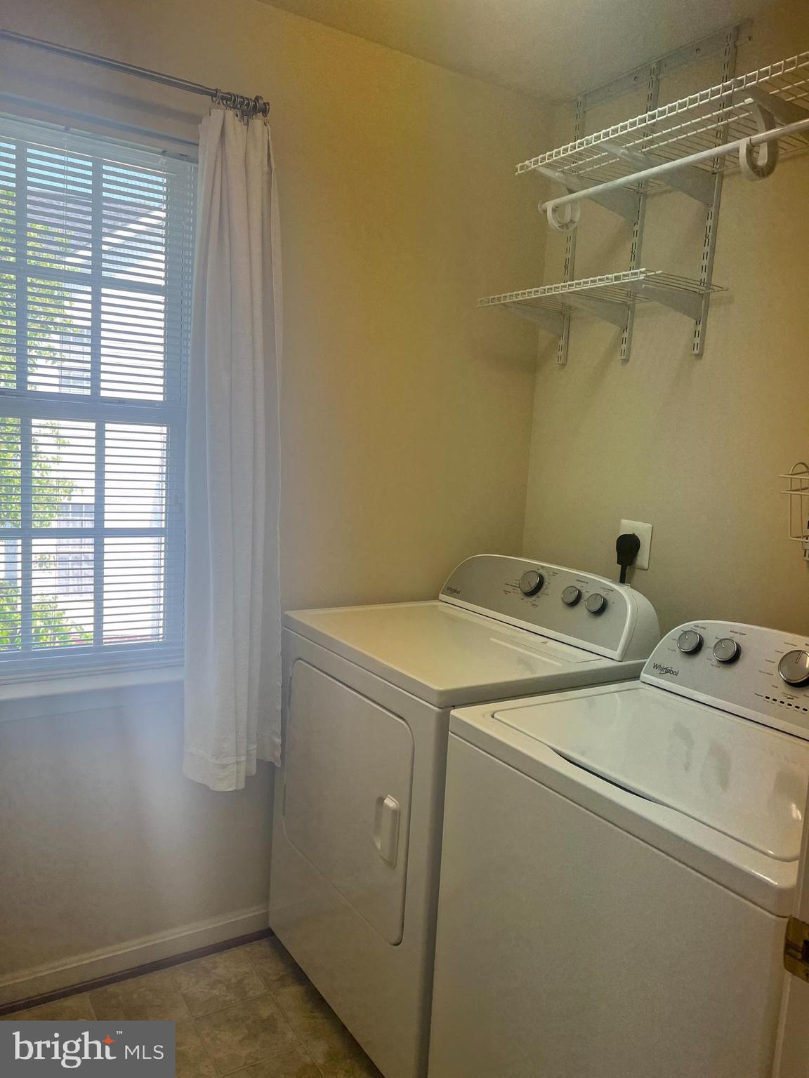 SOMERSET - Residential Lease