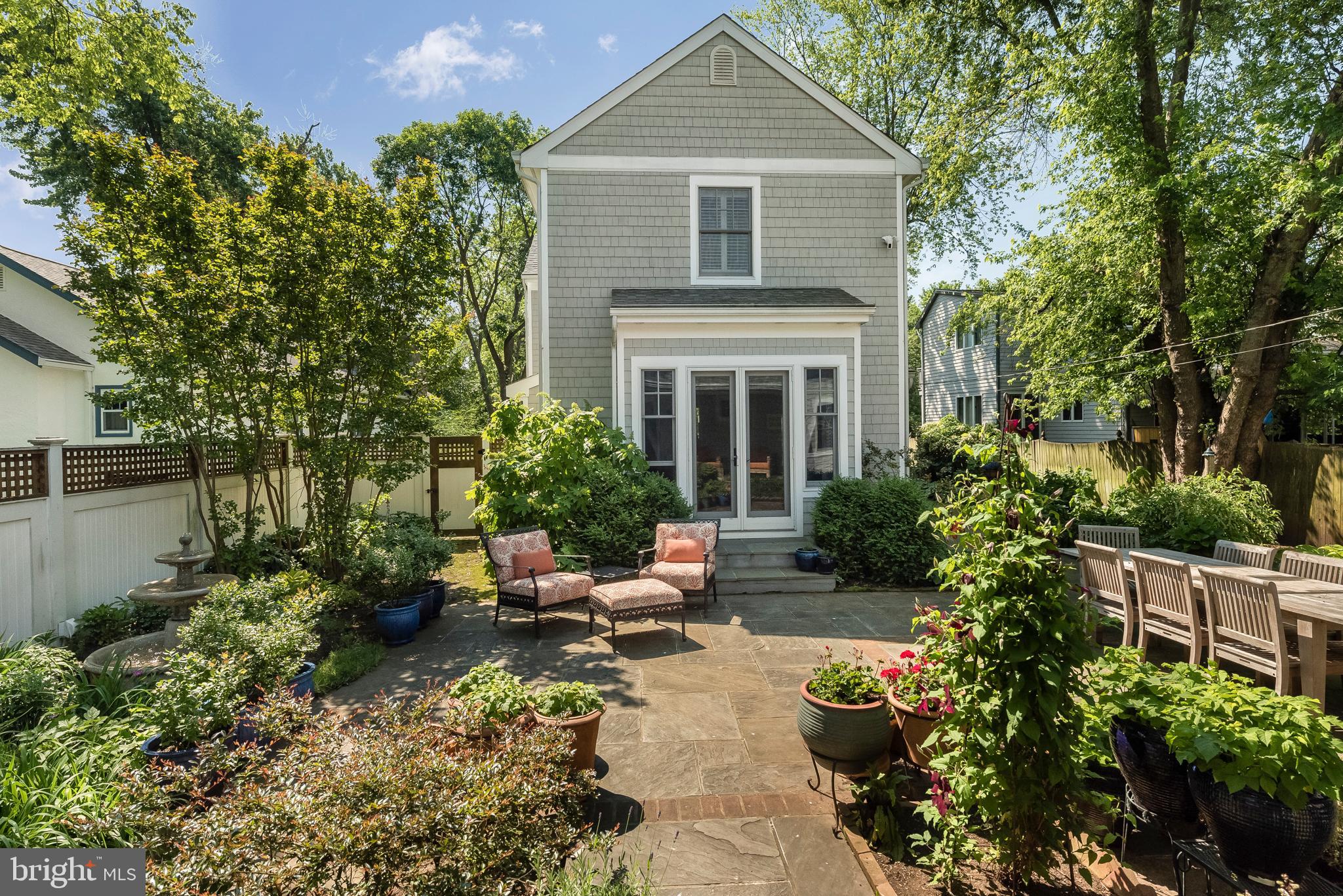 EASTPORT - Residential