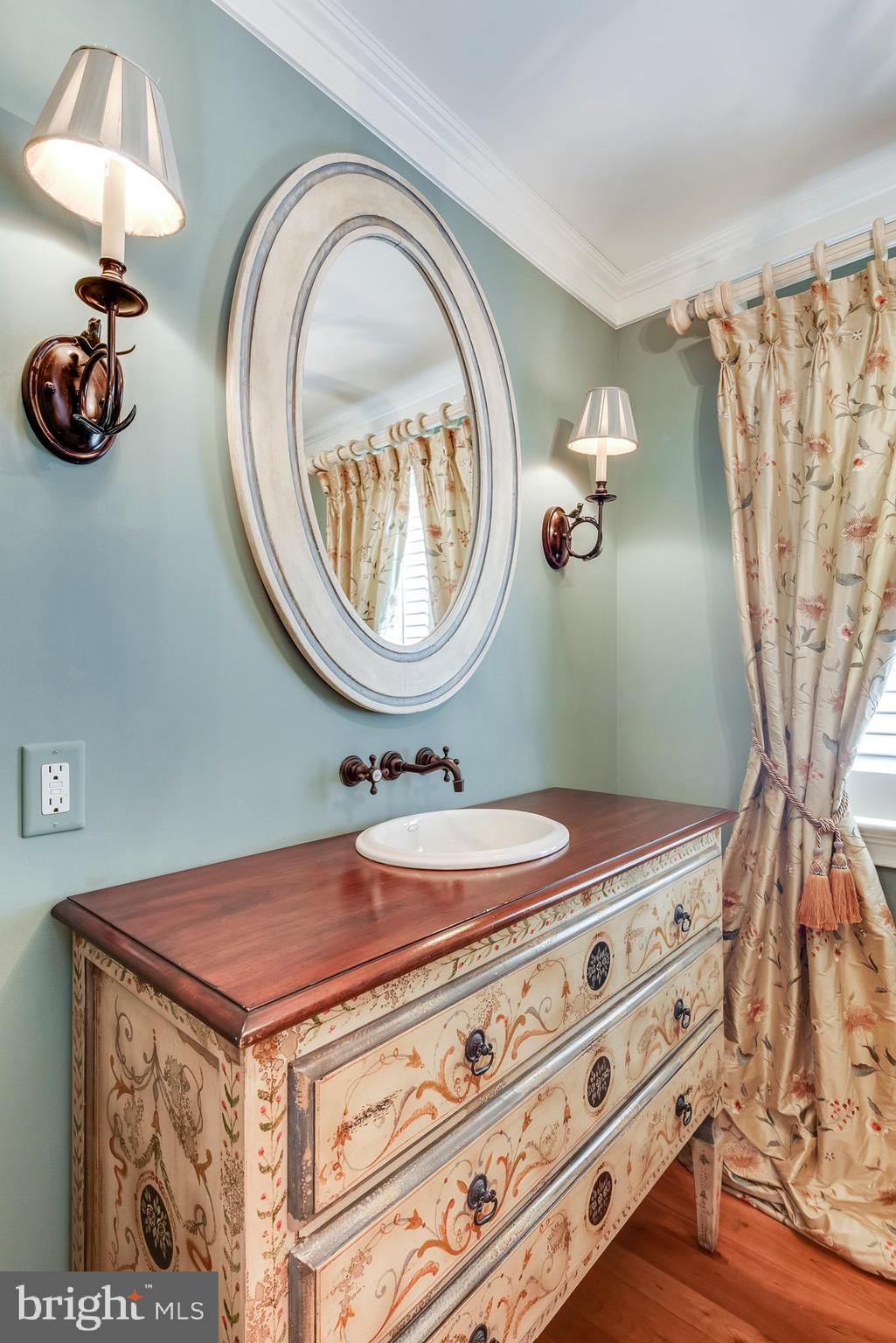 EASTPORT - Residential