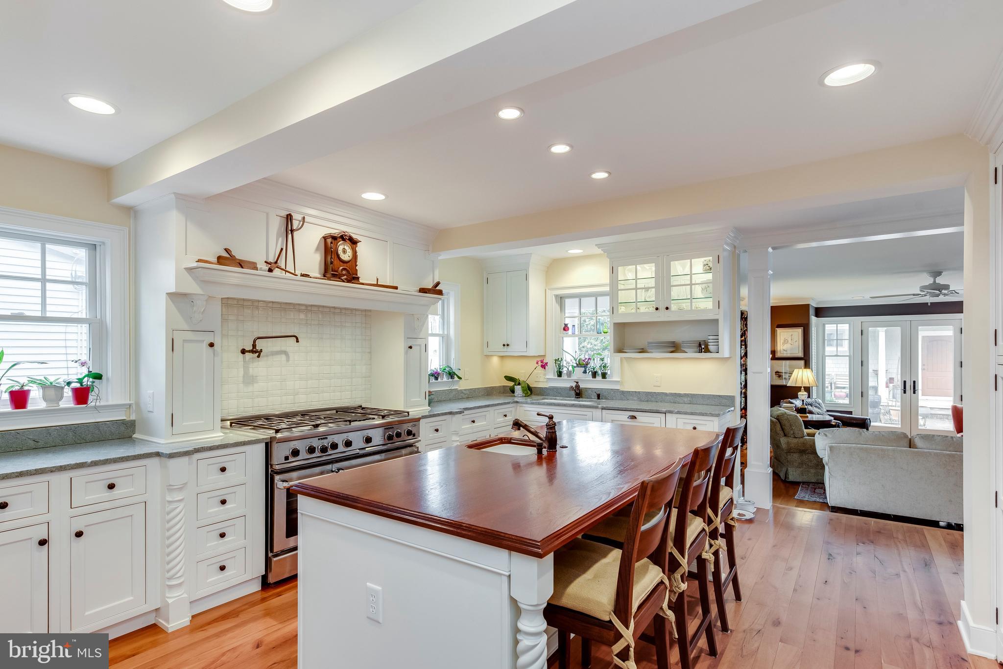 EASTPORT - Residential