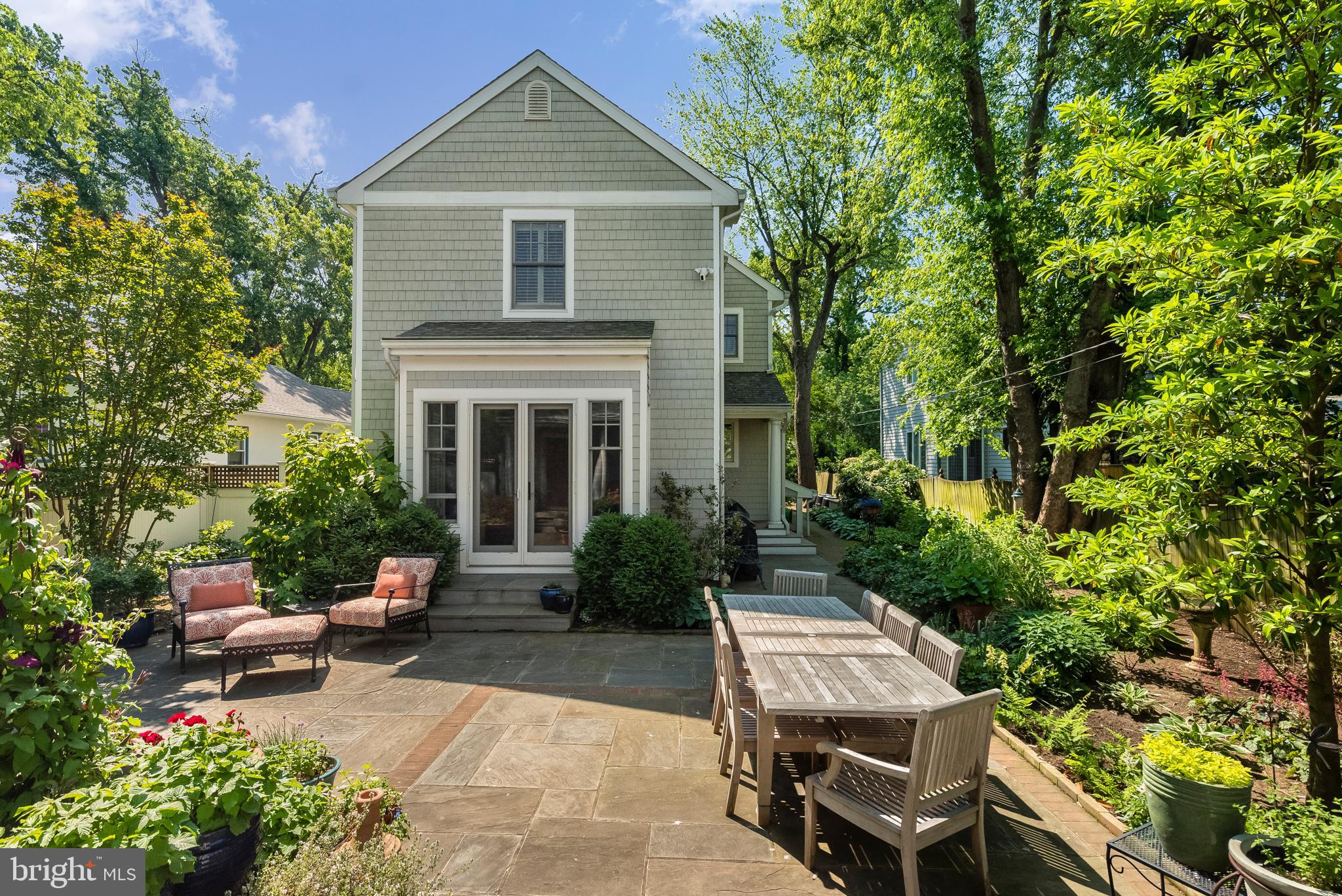 EASTPORT - Residential