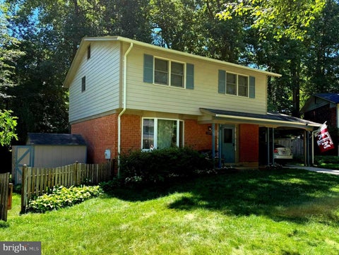 Photo of 9809 Bacon Court, FAIRFAX, VA 22032 (MLS # VAFX2322998)
