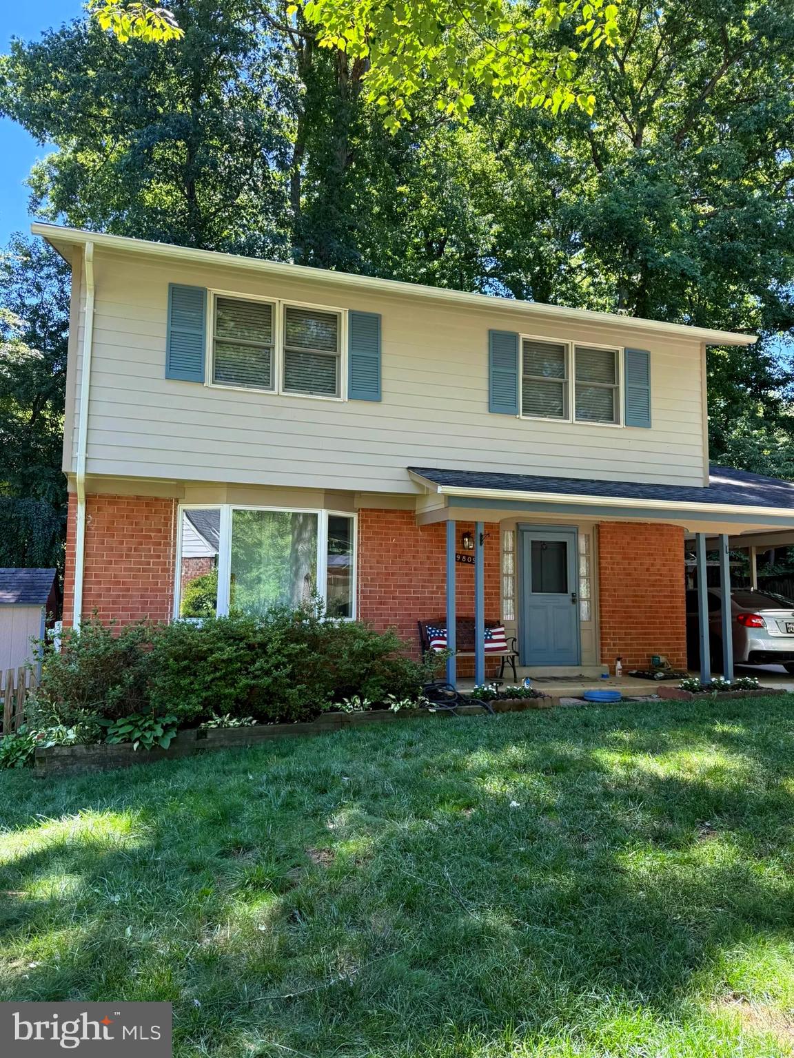 9809 BACON COURT